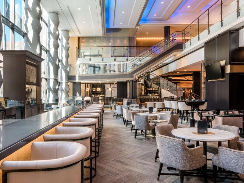 Amway Grand Plaza, Curio Collection by Hiltonの写真