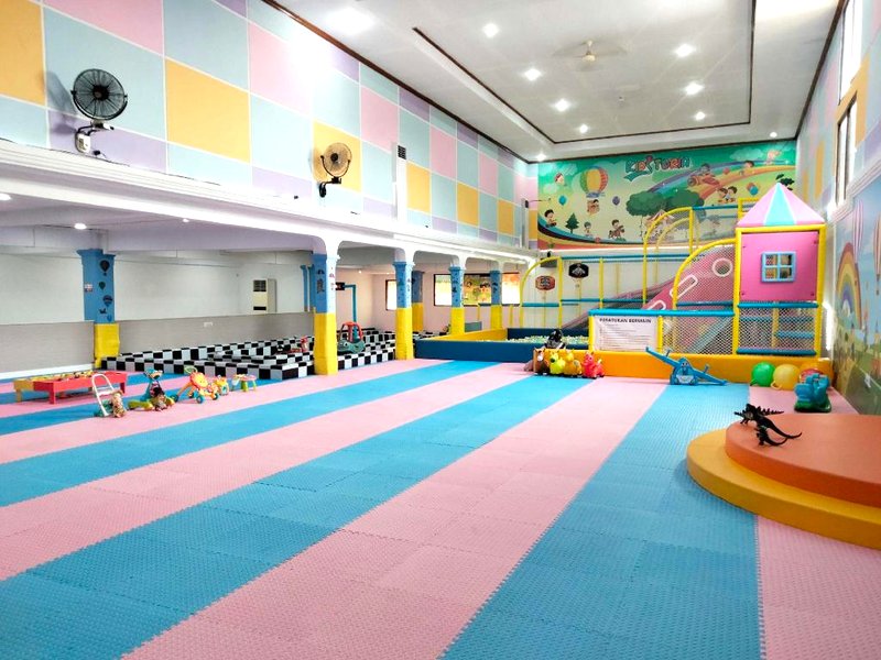 Sartika Hotel Mitra RedDoorz Patiの写真