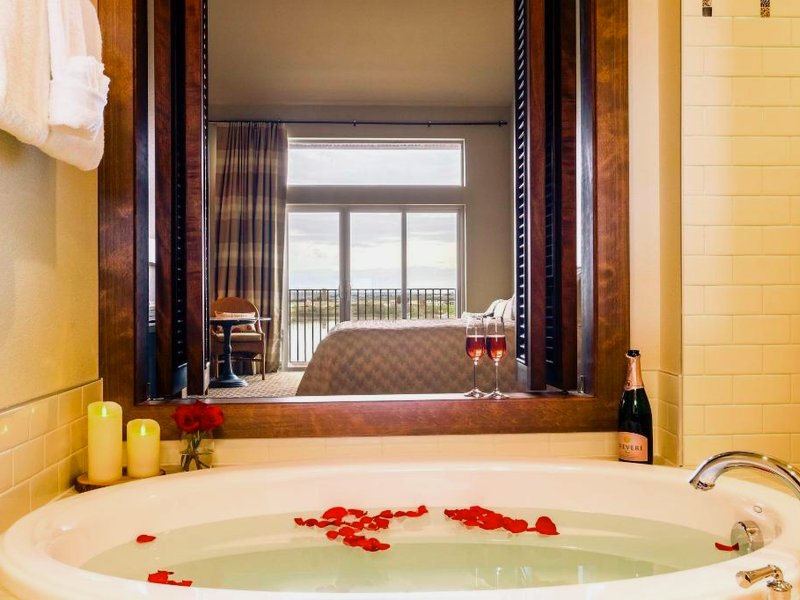 The Lodge at Columbia Pointの写真