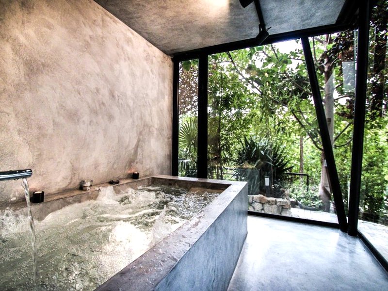 XUQ LOMAS DE RUVIRA の写真