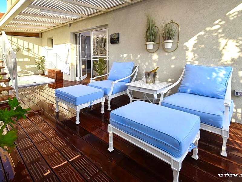 מוריה גולד - MORIA GOLDの写真