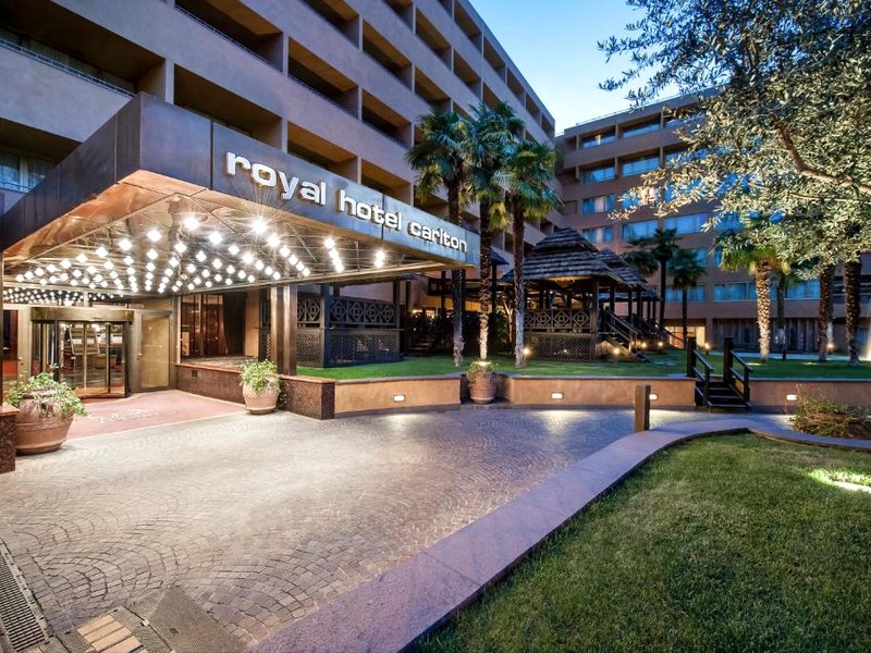 ロイヤル ホテル カールトン (Royal Hotel Carlton)の写真