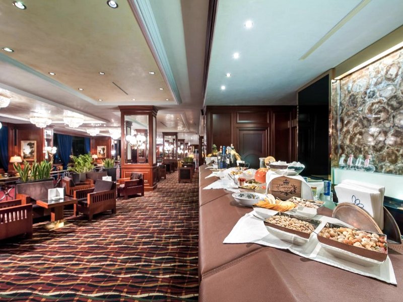 ロイヤル ホテル カールトン (Royal Hotel Carlton)の写真