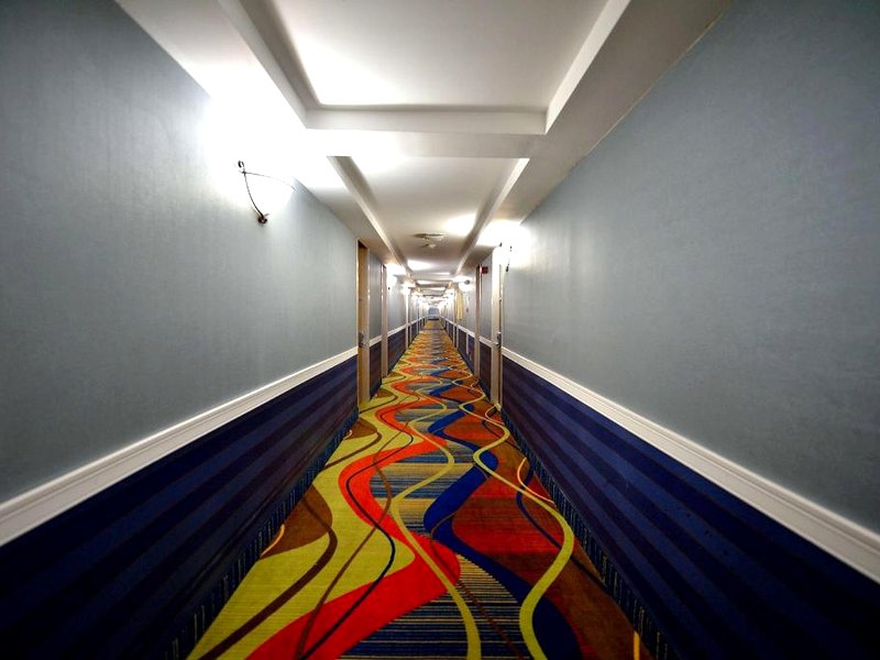 リバービュー イン&スイーツ (Riverview Inn & Suites)の写真