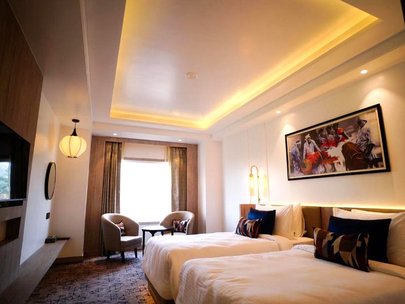 Ishaan Sarovar Portico Deogharの写真