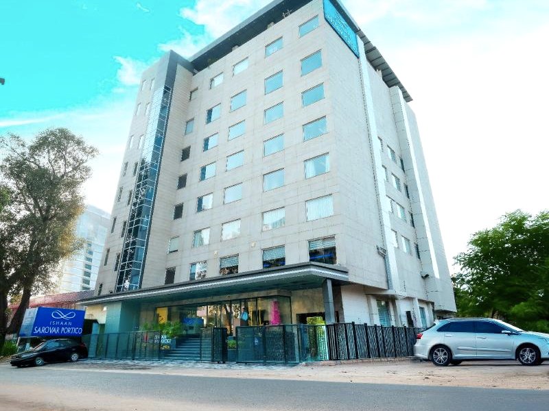 Ishaan Sarovar Portico Deogharの写真