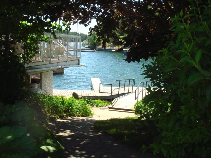 Boathouse Country Innの写真