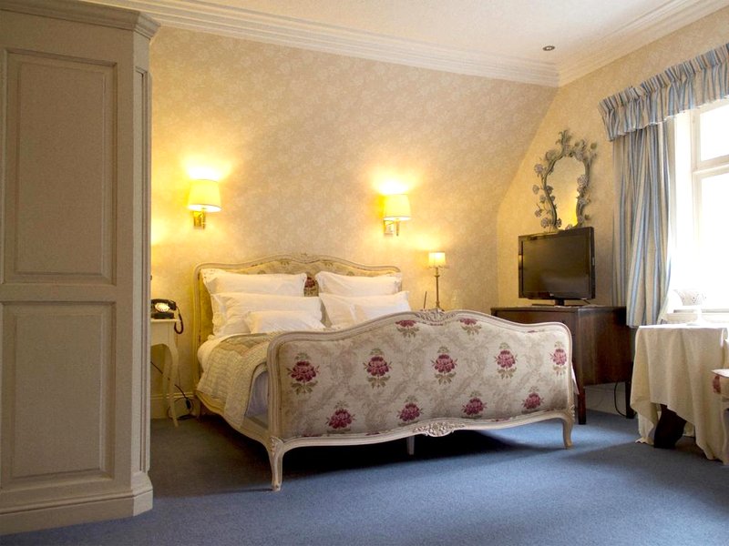 コリエゴール ロッジ ホテル (Corriegour Lodge Hotel)の写真