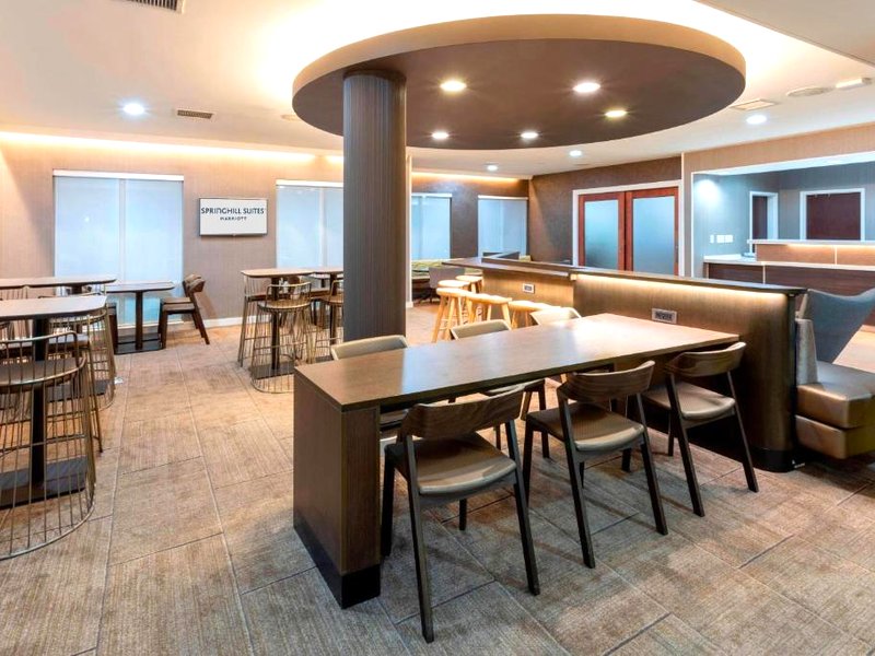 SpringHill Suites by Marriott Rochester Mayo Clinic Area/Saint Marysの写真