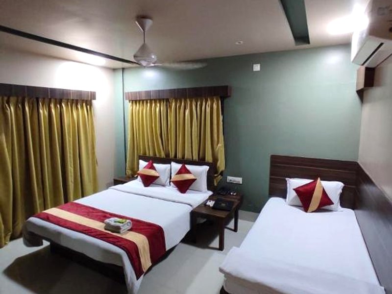 The Pearl Burdwan Hotel, Banquet & Restaurantの写真