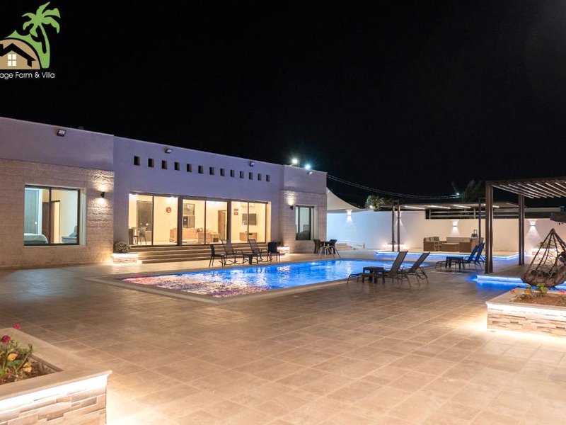 مزرعه وفيلا ميراجの写真