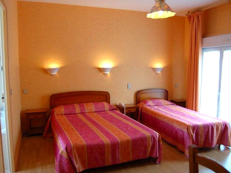 Hotel Saint Louis de Chateaudunの写真