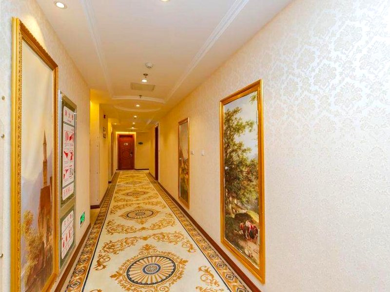 Vienna Classic Hotel Gansu Pingliang Greenland Plazaの写真