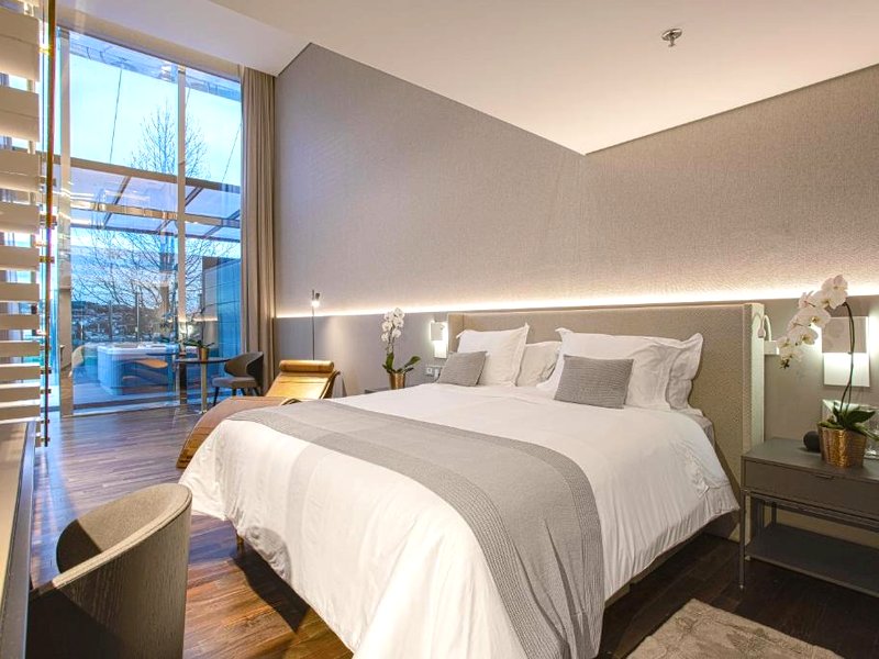 Suryaa Hotel Pinhais, Curio Collection by Hiltonの写真