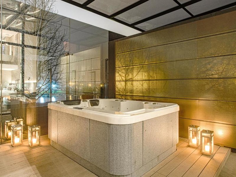 Suryaa Hotel Pinhais, Curio Collection by Hiltonの写真