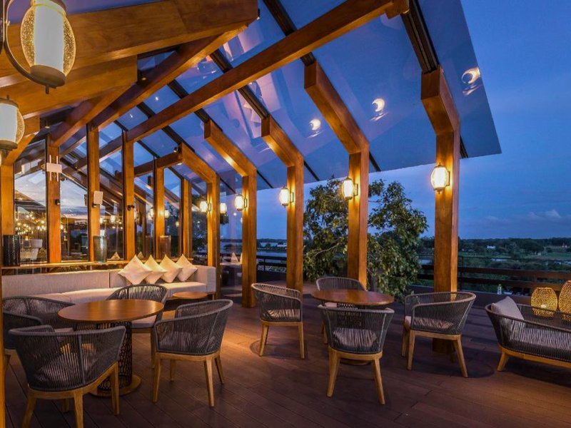 ダブルツリー バイ ヒルトン ウィーラウィラ ラジャワルナ リゾート (DoubleTree by Hilton Weerawila Rajawarna Resort)の写真