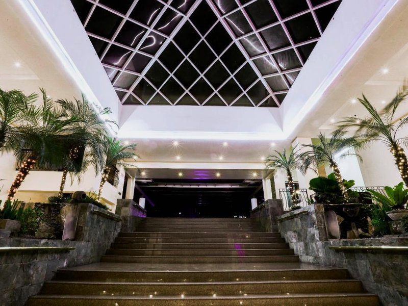 ザ レイク ホテル　タガイタイ (The Lake Hotel Tagaytay)の写真