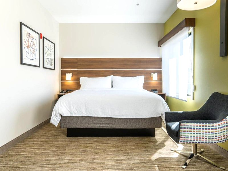 ホリデイ イン エクスプレス サン クレメンテ N ビーチ エリア バイ IHG (Holiday Inn Express San Clemente N - Beach Area By IHG)の写真