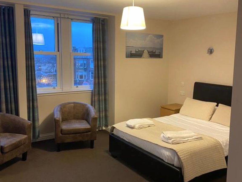 Hillside Dunbarの写真