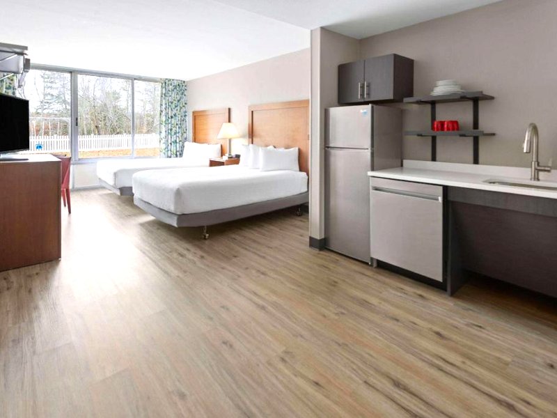 Hawthorn Extended Stay by Wyndham Ellsworth / Bar Harborの写真