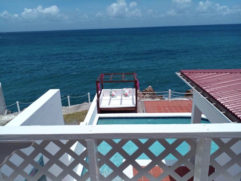 Oceanfront Villaの写真