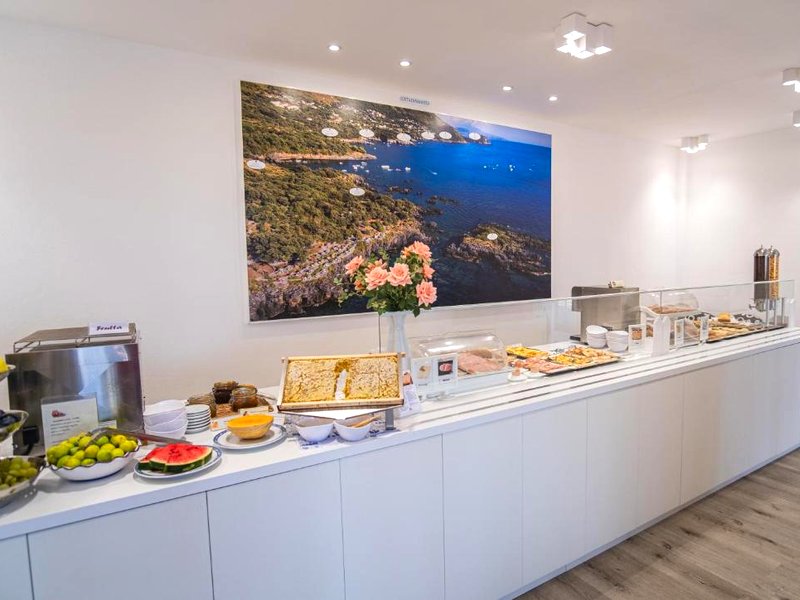 ホテル リストランテ ラ ターナ (Hotel Ristorante Borgo La Tana)の写真