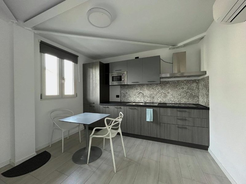 Corridoni33 - Immobili e Soluzioni Rentの写真