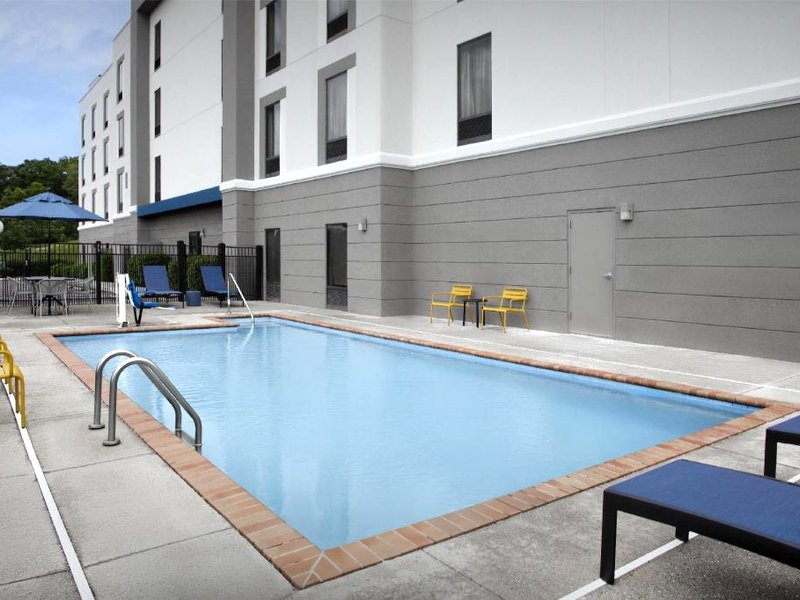 ハンプトン イン レノア シティ (Hampton Inn Lenoir City)の写真