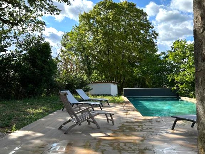 Maison charmante nature piscine chauffée (Maison charmante nature piscine chauffee)の写真