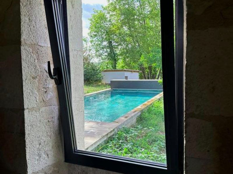 Maison charmante nature piscine chauffée (Maison charmante nature piscine chauffee)の写真