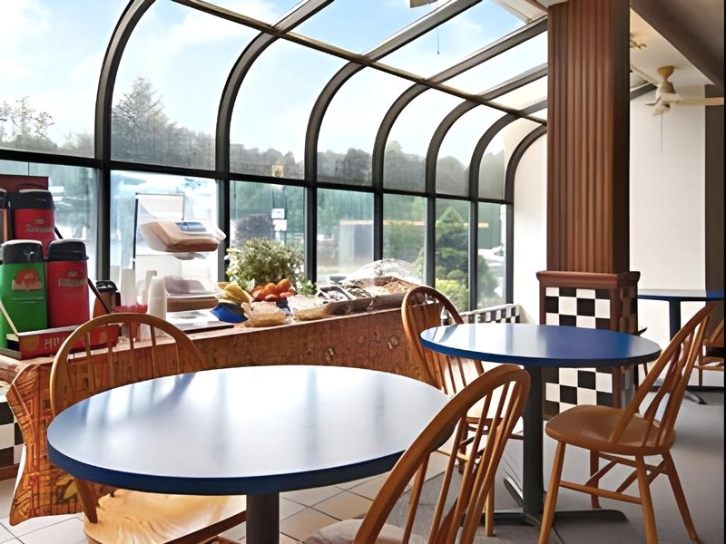 アメリカズ ベスト バリュー イン マリオン NC (Americas Best Value Inn Marion, NC)の写真