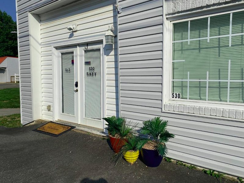 1-bedroom apartment, sleeps 4, in lovely Pilot Mountain-walk to Main st! Unit 2の写真