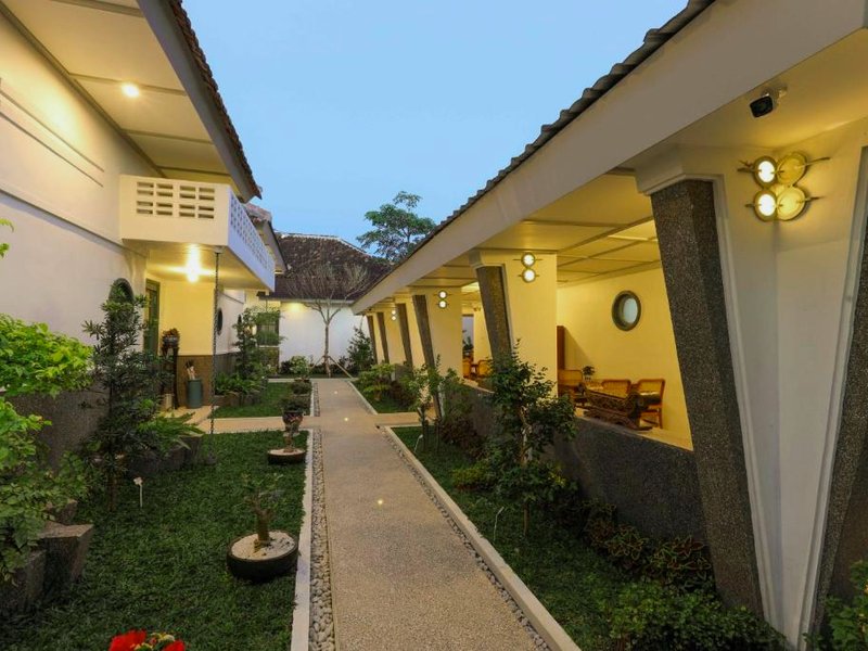 チェリア ホテル @アルン アルン ヨグヤカルタ (CERIA HOTEL @Alun Alun Yogyakarta)の写真