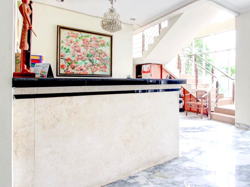 コレクション O ジャラン マリオボロ ニア レンプヤンガン ステーション 旧：ホテル ヴァラ (Collection O Jalan Malioboro Near Lempuyangan Station Formerly Hotel Vala)の写真