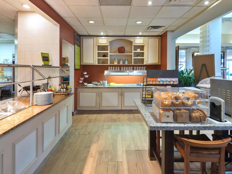 Hilton Garden Inn Philadelphia/Ft. Washingtonの写真