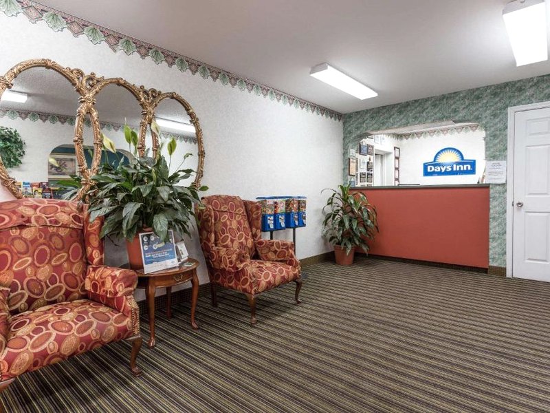 デイズ イン バイ ウィンダム ディクソン (Days Inn by Wyndham Dickson)の写真