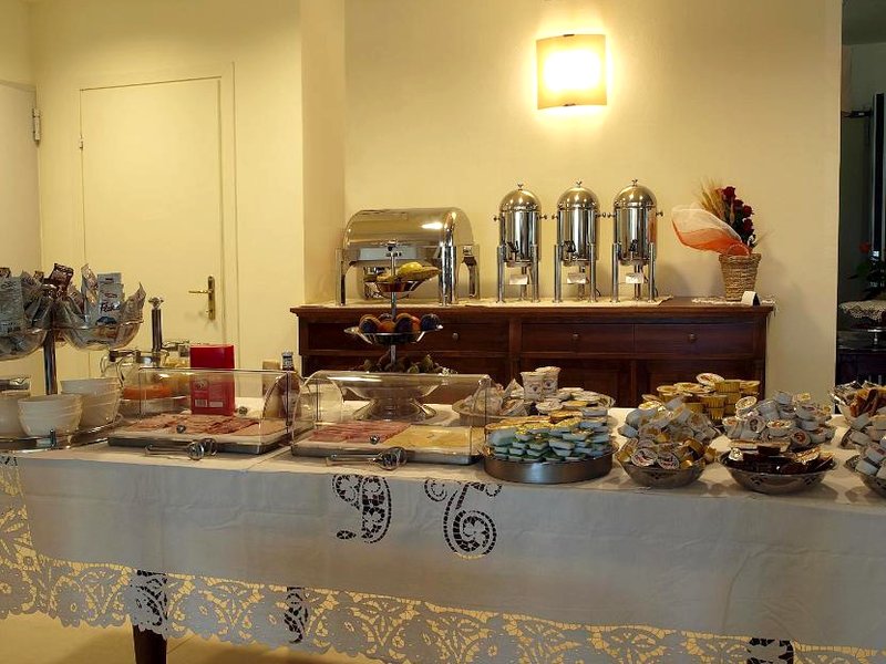 International Hotelの写真