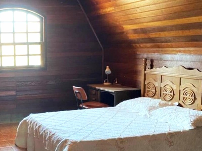 Chalé com vista para montanha na CERVEJARIA JYBÁ (Chale com vista para montanha na CERVEJARIA JYBA)の写真