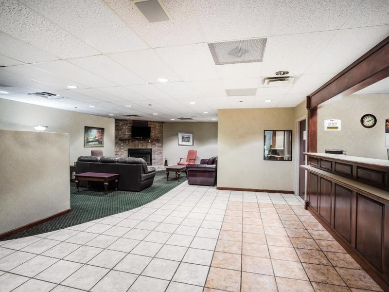 ベイモント バイ ウィンダム ジョンソン シティ (Baymont by Wyndham Johnson City)の写真