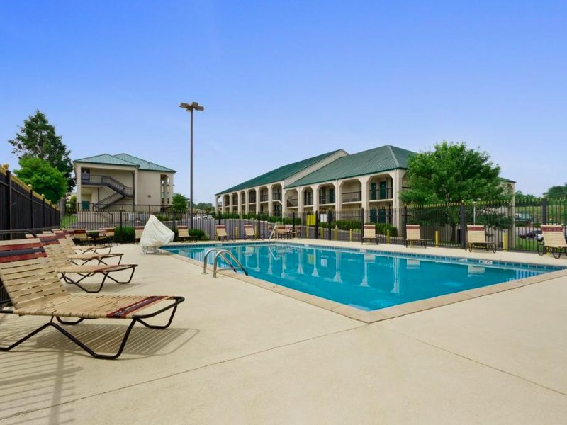 ベイモント バイ ウィンダム ジョンソン シティ (Baymont by Wyndham Johnson City)の写真