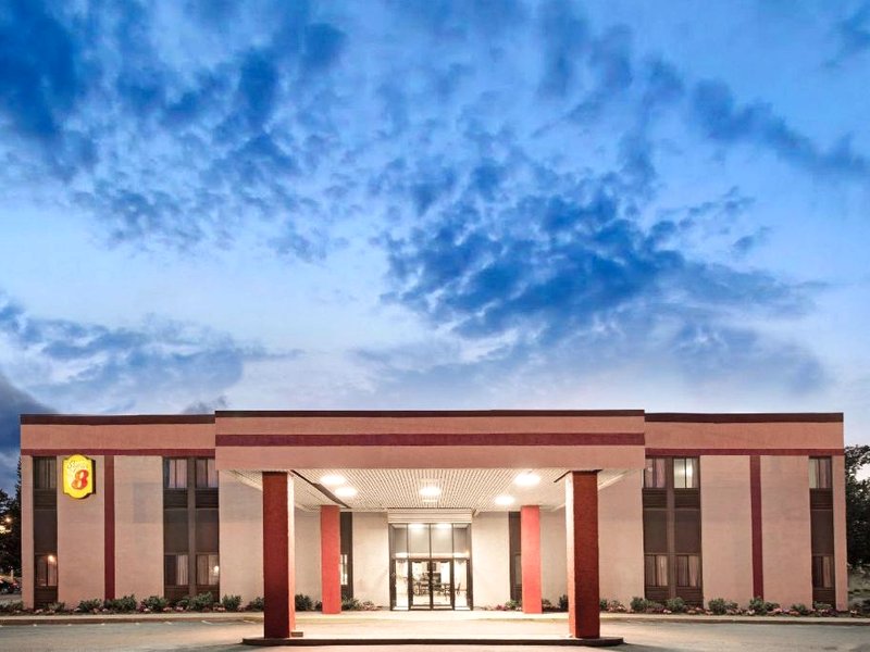 スーパー 8 バイ ウインダム ブロックトン (Super 8 By Wyndham Brockton)の写真