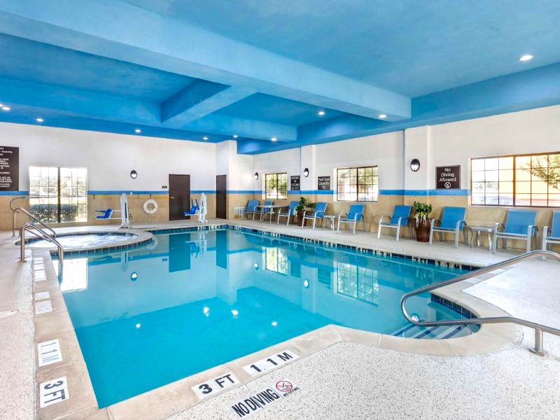 Best Western Plus Mansfield Inn & Suitesの写真