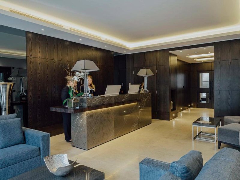 ワン ワーウィック パーク ホテル (One Warwick Park Hotel)の写真