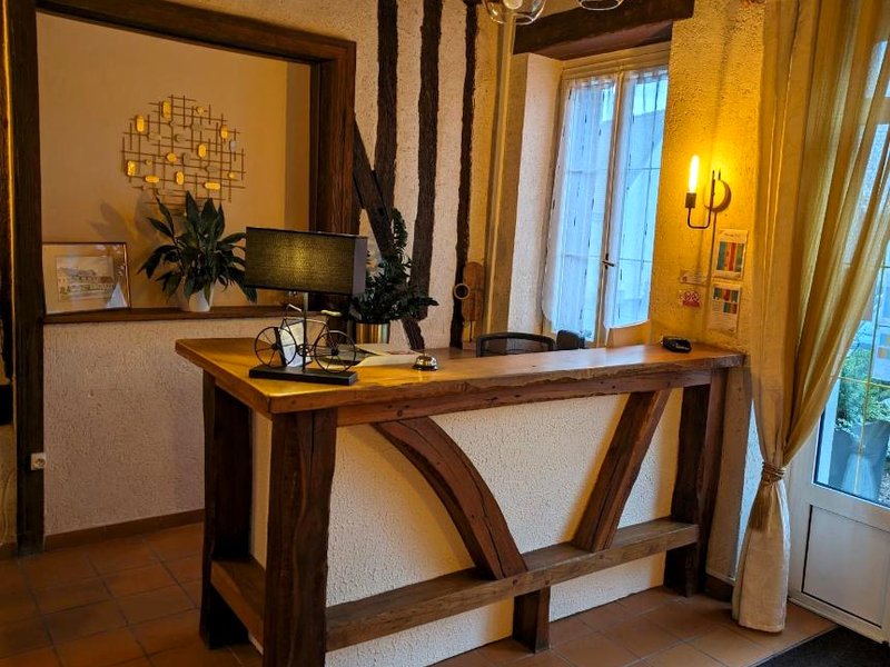 Logis Hôtel Le Saint Florent (Logis Hotel Le Saint Florent)の写真