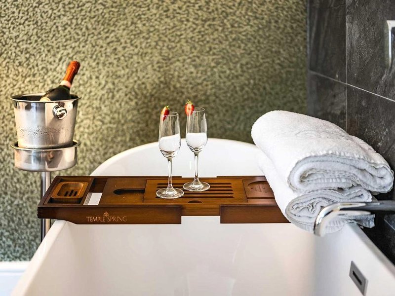 The Boroughの写真