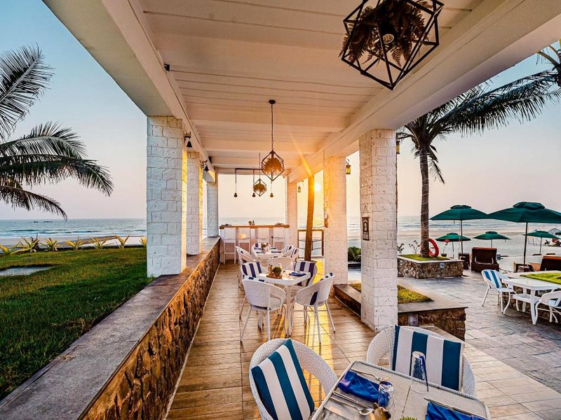 グエ サウン ヨット クラブ ＆ リゾート (Ngwe Saung Yacht Club & Resort)の写真