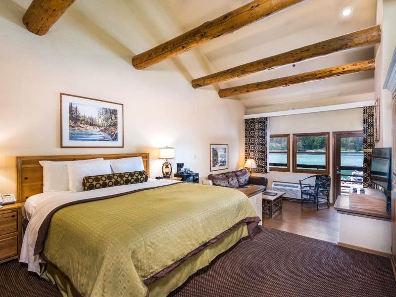 ザ パインズ リゾート ＆ カンファレンス センター (The Pines Resort & Conference Center)の写真