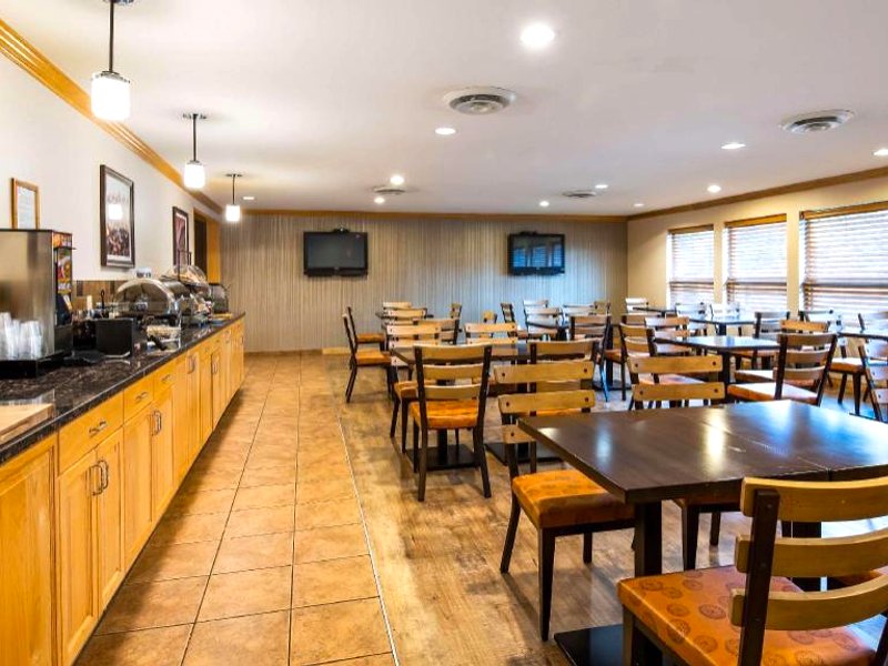 ベストウェスタン プラス カントリー メドウズ イン (Best Western Plus Country Meadows Inn)の写真