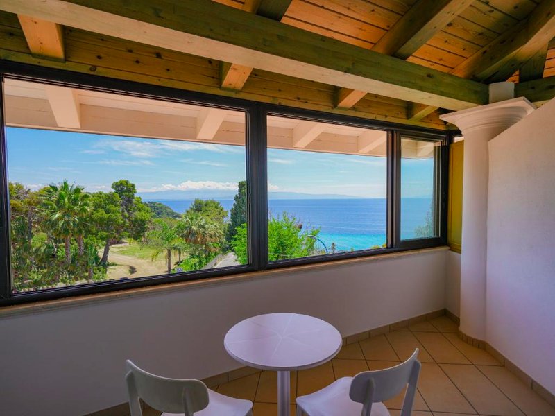 Hotel MARINELLA parking wi-fi spiaggia attrezzataの写真