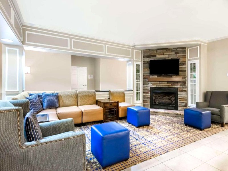 ベイモント バイ ウィンダム エリー (Baymont by Wyndham Erie)の写真